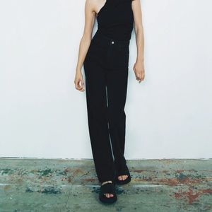 NWT ZARA STRAIGHT LEG FULL LENGTH JEANS Black High Rise